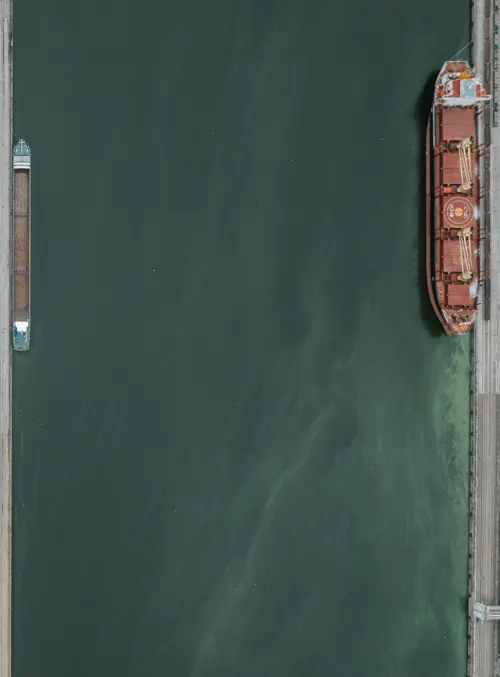Foto van het Sifferdok in het Gentse deel van North Sea Port.