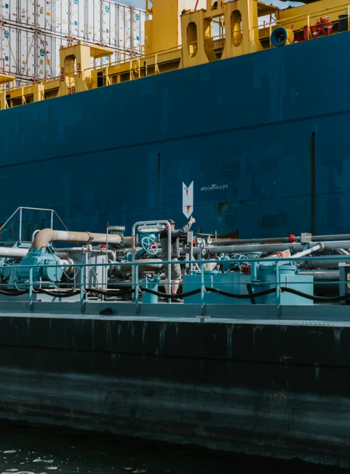 Picture of bunker vessel at Lineage in North Sea Port’s Vlissingen sub-area.